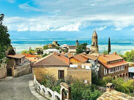 بيوت قديمة للبيع: تاريخ وجمالية في عروض مذهلة